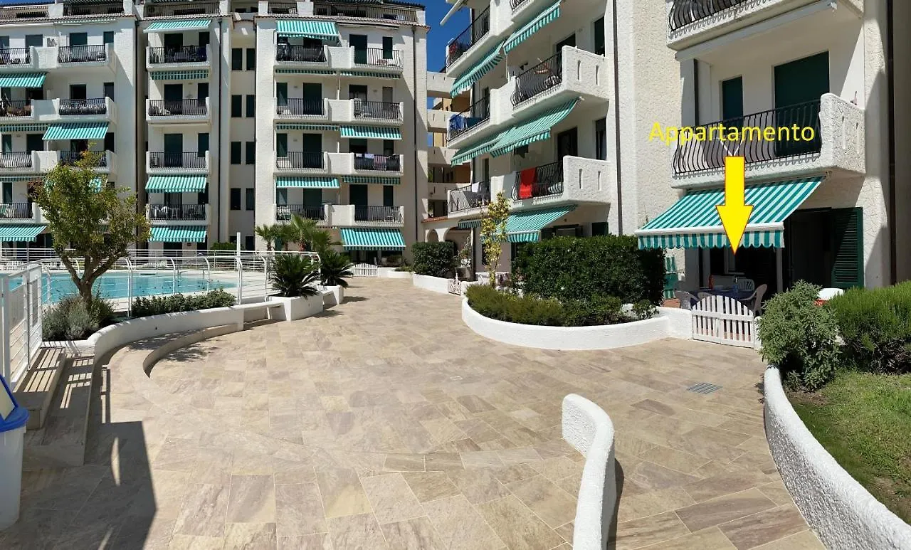 Residence El Palmar Fronte Mare, Fronte Spiaggia Lido di Jesolo Apartment